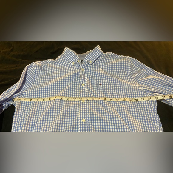 Large Tommy Hilfiger Men’s Blue & White button up PERFECT No stains No Flaws 🤩 - Picture 12 of 14